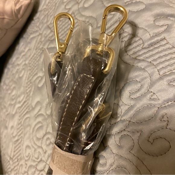 PVC/Calfskin Tote - Picture 6 of 6